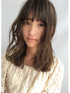 チェルシー 表参道 学生限定 「上からかける」って「頬から下パーマ」って事