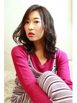 トヌコア ルア 下北沢店(TONUKOA RUA)&nbsp;【TonukoaRua】バングも長めが◎毛先ウェーブのミディ