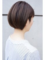 モリオ フロム ロンドン 成増店 【morio成増3号店 米村進】大人刈り上げショートボブ