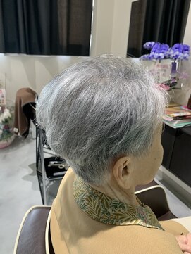 エリシオン(ELYSION) ミセス刈り上げショート