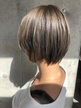 ラヴィズム 長岡店(LUVISM) カット/カラー/ハイライト/ダブルカラー