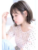 【Euphoria】小顔前下がり外ハネボブイヤリングカラー