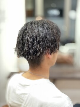 トータルビューティーオアシス(total baeuty OASIS) ツイストパーマ