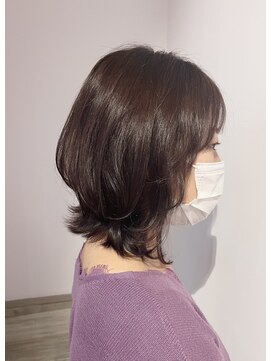 リーオオサカ(Lee Osaka) 【Lee大阪店】前下がりウルフ フェミニンブラウン/新出奈津樹