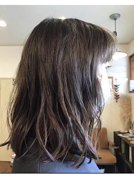 カミリー(Kamily) ★暗髪パーマ★