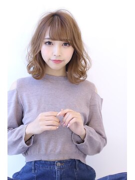 オーロ 緑地公園店(ORO) ことりベージュローライト大人かわいい小顔スリークボブ大人ボブ