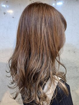 ピエス201(piece201) ナチュラルハイライト・インナーカラー・ミックス巻きナチュラル