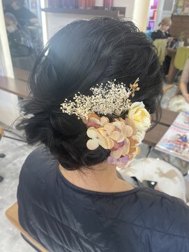 エイム ヘアメイク 横川店(eim HAIR MAKE) ゆるふわアップ