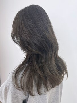 アイティーバイアルバム 下北沢店(IT by ALBUM) ヌードグレージュ_グレーベージュレイヤーロング_ba456781