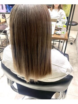 フェリア 渋谷(Feria) 【Feria 渋谷】酸性ストレート×Wカラー"Tsuyuki"