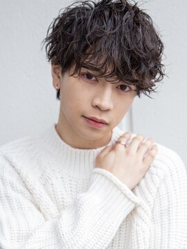 シティ(CITY) 【men`s】フェザーパーマグレー刈り上げショートブルーカラー