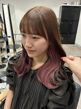 オグジュアリー 表参道(aux.) 《Akari》インナーピンク