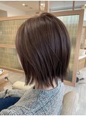20代30代40代ストレート外ハネラベンダーベージュ