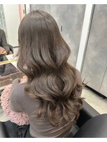 クム(kumu)&nbsp;【kumu】 ロングレイヤー/顔周りカット/栄/名古屋