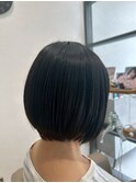 黒髪ナチュラル小顔切りっぱなし似合わせカットミニボブ30代40代