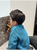 キッズカット◎ツーブロックマッシュ×動きで小顔効果UP！