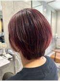透明感カシスレッド艶カラー×小顔レイヤー立体感ショートボブ