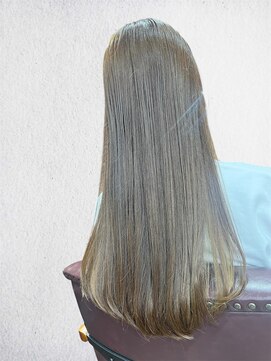 ルッカ(Rukka) イルミナカラー×髪質改善トリートメントでうるつやロング