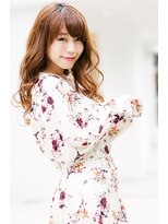 ヘアーメイク シーフォー(C4)&nbsp;大人可愛いエアリーウェーブ × 愛されブラウン