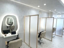 ジーナ 銀座(Zina)の雰囲気(全席半個室完備でタブレット完備♪雑誌、動画見放題♪)