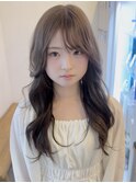 グレージュ／レイヤーカット