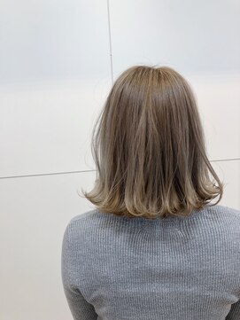 ソワンドゥブレス 大日店 (soin de brace) ○ダブルベージュボブ