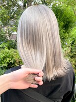 シーク 天神(SEEK)&nbsp;【SEEK 宮本征破】プラチナホワイトカラー