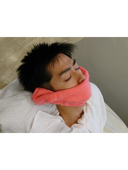 眉毛やひげを整えて清潔感のあるワンランク上の男性へ☆大人のエチケットで第一印象もアップ!!