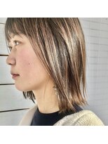 パロ アルト(Palo Alto)&nbsp;ミディアムボブ×スモーキーアッシュ