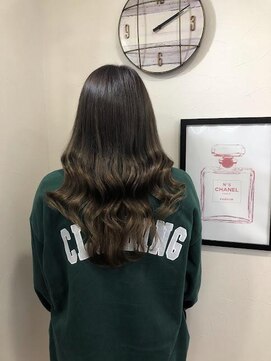 ニーナ ヴィジョン(NINA visioN) カット＋カラー＋プルエクステ