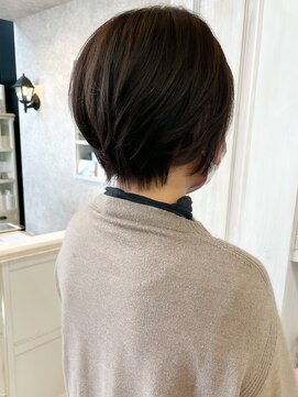 キャアリー(Caary) 福山市caary人気マロンブラウン/くびれショート/小顔矯正ヘア