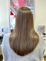 オジョマノ(OjOmano) 大人ショートハイライト髪質改善キッズカット前髪30代40代