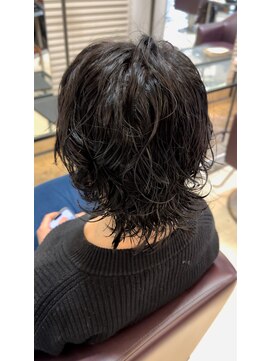 ノーム バイ アウラ(norm. by aura) おしゃれウルフパーマ