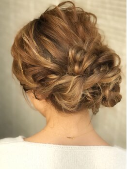 ハート 中川店(HEART)の写真/【中川駅徒歩4分】特別な日のお呼ばれヘアセットをお試し下さい☆華やかなヘアセットをお任せ♪