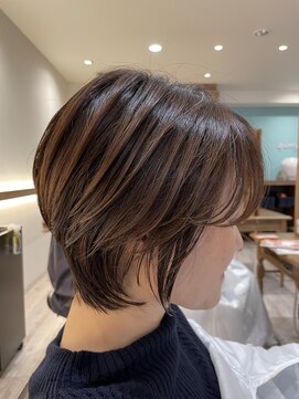 アフティ(afumty) リラックスグロスボブ