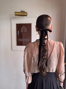 美容室 メザミー MESAMIES お呼ばれヘアセットフィッシュボーン結婚式二次会リボンアレンジ