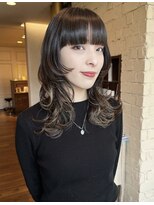 トローノ 栄(TRONO)&nbsp;ハイライト×ウルフカット