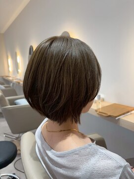 ルーチェココ ブラン(Lu'ce coco blanc) 丸みシルエットショート