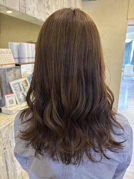 エミュー(emue) オリーブカラー×レイヤー