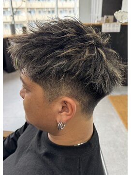 ウェイビー 桜木町店(WAVY) 【WAVY】メンズホワイト系ハイライト