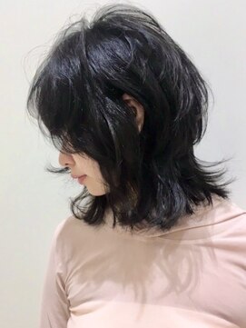 ピークアブー 原宿ハラカド(PEEK-A-BOO) マレットウルフ/ハイレイヤーカット/癖毛くせ毛/黒髪/クラゲヘア