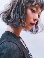 ダブ アオヤマ(DaB AOYAMA)&nbsp;【DaB】ブルー × シルバー☆！デザインカラーのボブヘア♪