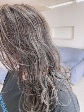 ヘアーアンドメイク カナン(HAIR&MAKE CANAAN) 3Dハイライトデザイン