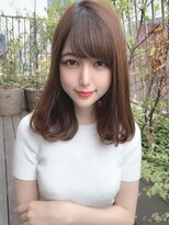 シルクレイ 新宿店(Silk-lei)&nbsp;大人かわいいカーキグレージュ,フェザーバング20代