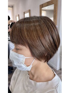 美容室 ラ・クープ 脱白髪染め大人ハイライト