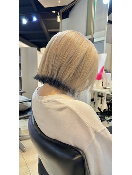 ロナ 岡崎竜美丘店(RONA) ホワイトブランドエンドカラーボブ♪