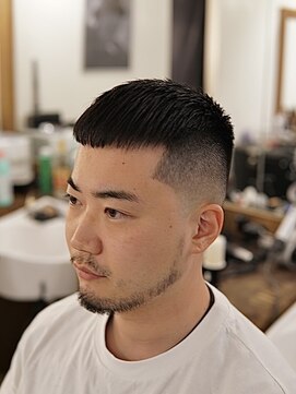 ザチョップショップ キチジョウジ(THE CHOP SHOP KICHIJOJI) クロップ スキンフェード 理容室 メンズカット