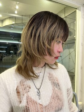 ダブ アオヤマ(DaB AOYAMA) 姫カットウルフデザインカット顔まわりレイヤー顔まわりカット