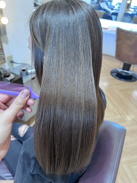 コワファースト  させぼ五番街店(COIFF1RST) ハリウッドトリートメント×ハイライトカラー