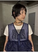オン眉タイトショート